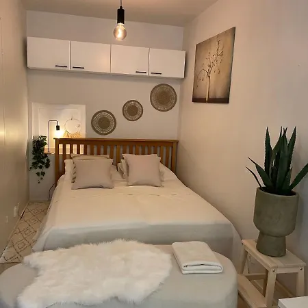 Lux Ii Apartament *
