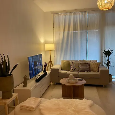 Lux Ii *
