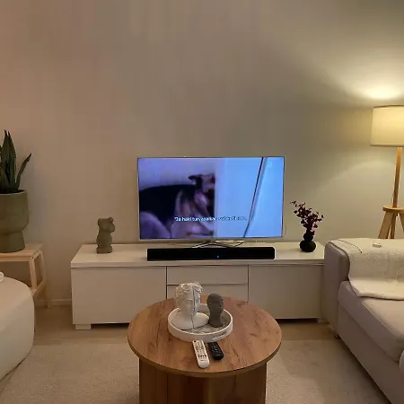 Lux Ii Apartment